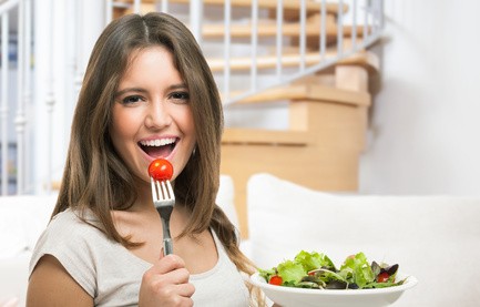 Mutuelle Mieux-Etre fait le point sur l'alimentation et l'activité physique : facteurs de bien-être Mutuelle Mieux-Etre fait le point sur l'alimentation et l'activité physique : facteurs de bien-être