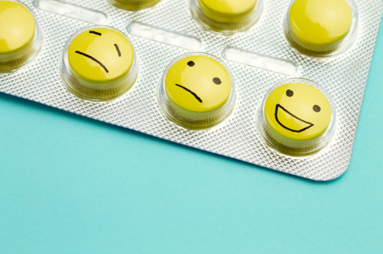 Plaquette de médicaments avec emoji Plaquette de médicaments avec emoji